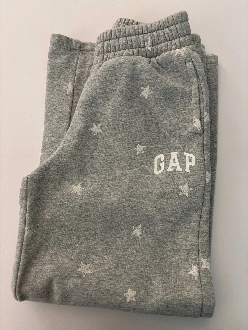 GAP Heather Gray Star Joggers